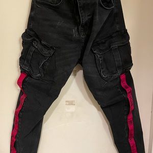 Men's slim jeans with a nice red accent size 31